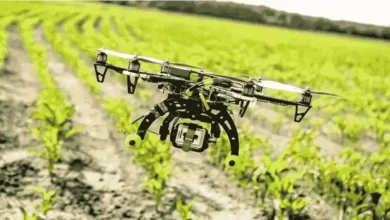 एग्रीकल्चर ड्रोन आसान करेगा काम, चंद मिनटों करेगा छिड़काव